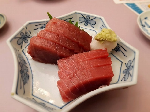 マグロの刺身