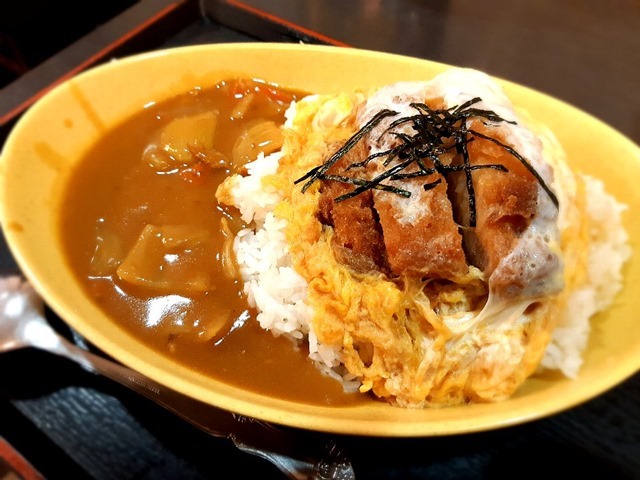 カレーかつ丼