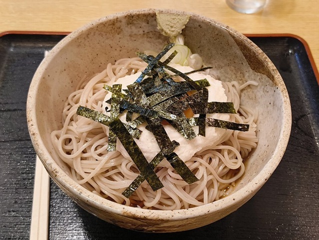 冷し山かけそば