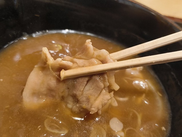 豚肉は熱々