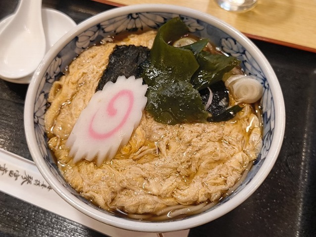 面の玉子とじだ
