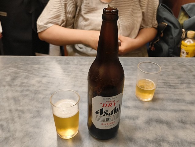 瓶ビールは大瓶（633）だ