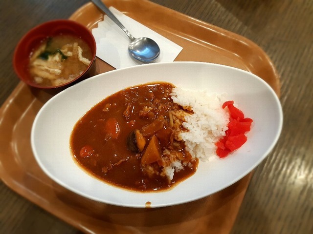 野菜たっぷりカレー