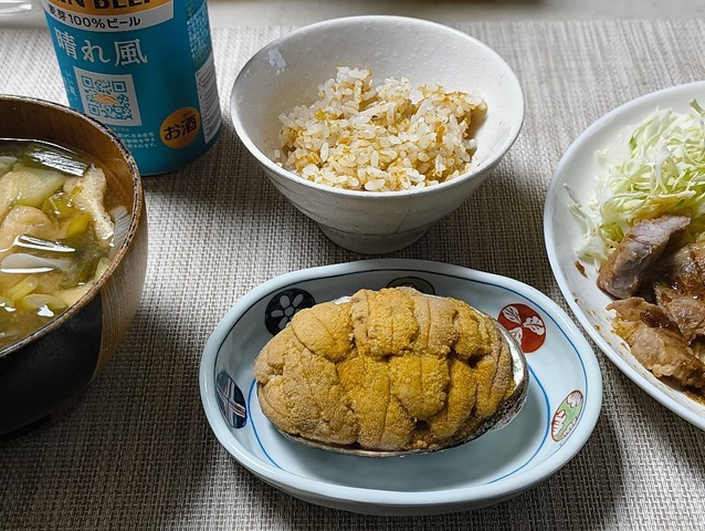 重茂産の焼うにとうにごはん