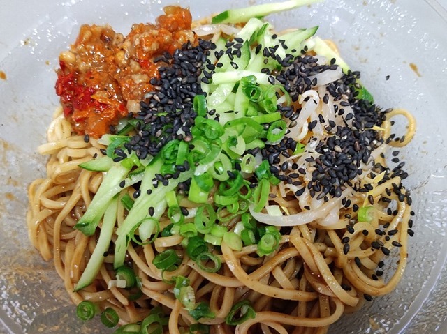 裏切りの一杯_山椒香る！冷し黒胡麻担々麺