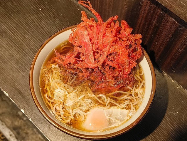 紅ショウガ天そば＋生たまご