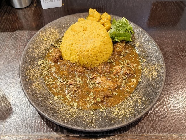 黒毛和牛の牛すじカレー
