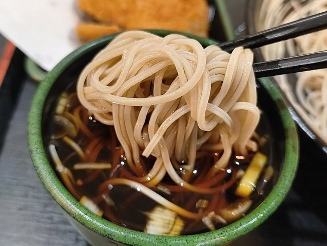 蕎麦汁につけて
