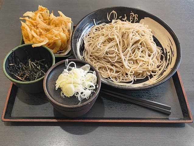 ざるそば（大盛）＋かきあげ