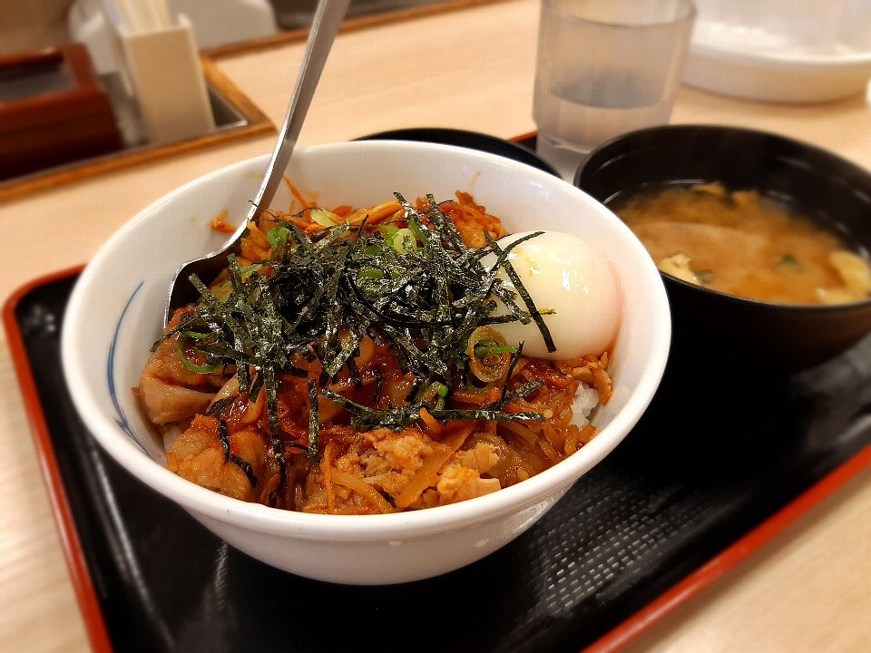 「復活!! ビビン丼」でランチ。（松屋 本所吾妻橋店：墨田区吾妻橋三） モモログ4