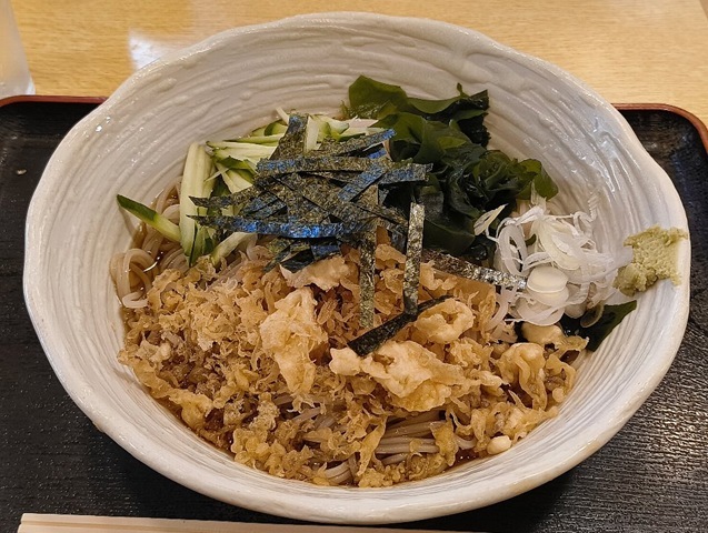 冷したぬきそば（大盛）
