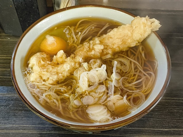 イカ天そば＋生たまご