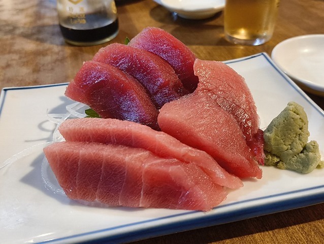 マグロの刺身