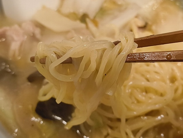 タンメンを手繰る