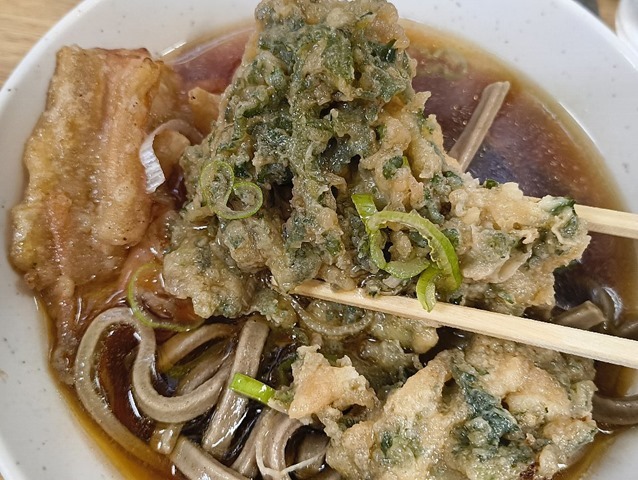 春菊天を食べる