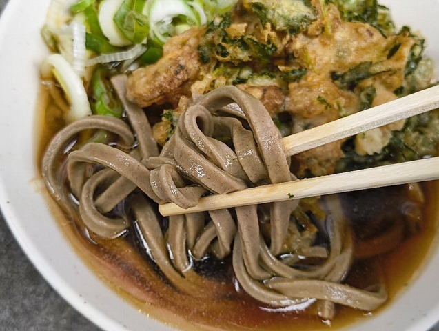 太そばを手繰る