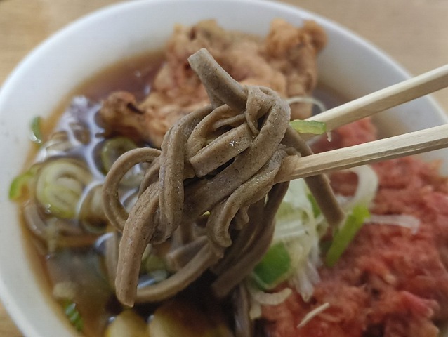 太そばを食らう