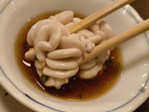 ポン酢を掛けて白子を食す