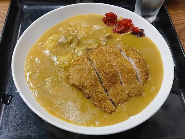 カツカレー（ご飯半分）