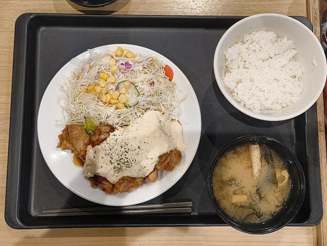 チキン南蛮定食（ライス小）