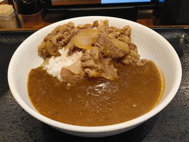 牛魯珈カレー（ご飯少なめ）