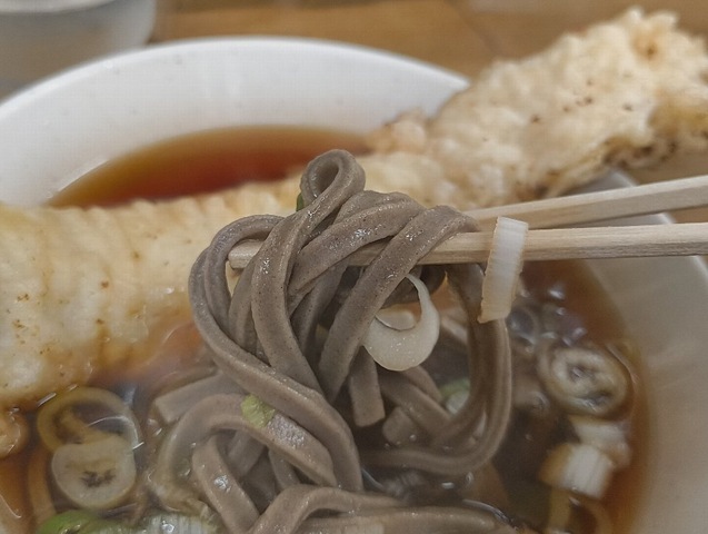 太そばを手繰る