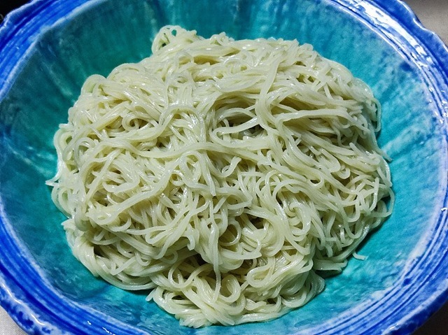 越の海藻挽き 生そうめん