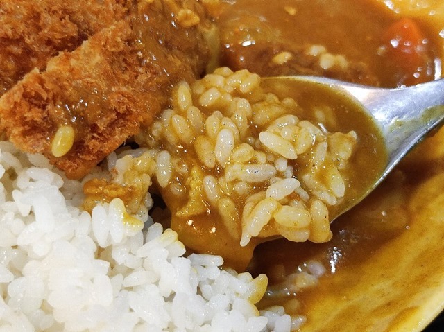 シャバシャバしたカレーもうまいのだよ