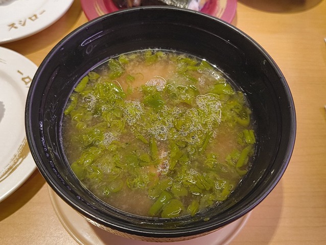 めかぶとあさりの味噌汁