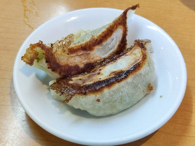 セットの餃子