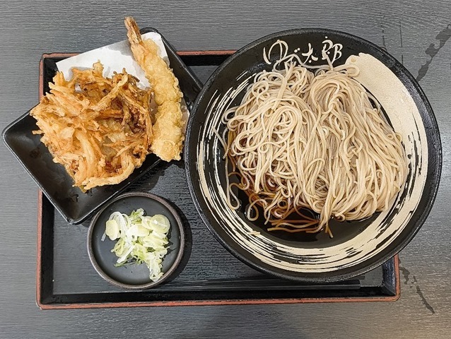 冷し野菜かきあげそば＋海老天（無料クーポン券）