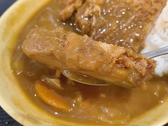 カツも食う