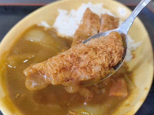 カツも食べる