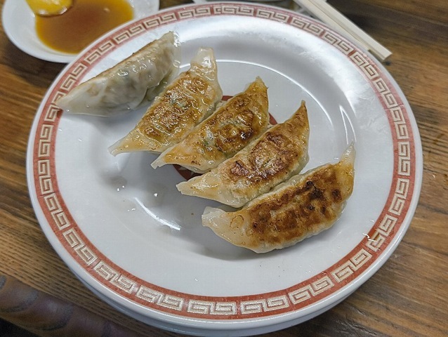 餃子は3皿食べた