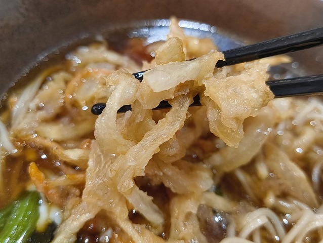 かき揚げを食べるのだ