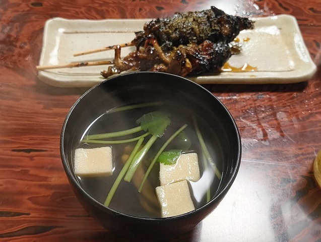 肝吸いとひれ焼きときも焼き