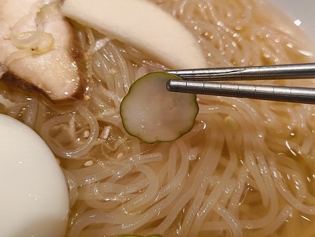 きゅうりは全然厚さが足りない