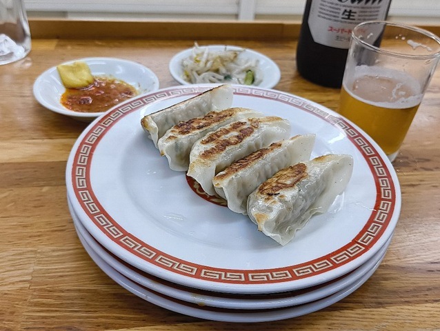 3皿目