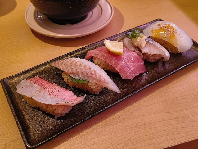 天然魚彩り5種盛り