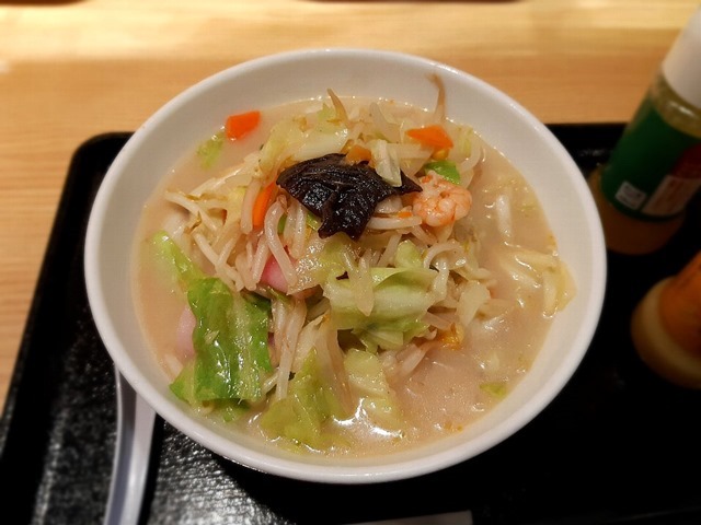 野菜たっぷり食べるスープ