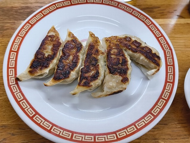 1皿目の餃子