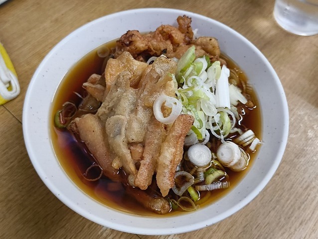 ゲソ天＋ごぼう天＋太そば（小盛）