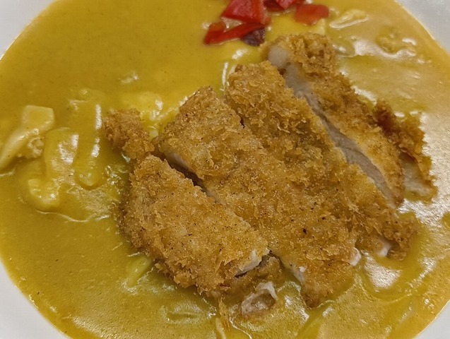 カツカレー（ご飯半分）