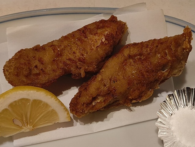 ふぐの唐揚げ（二切れ）