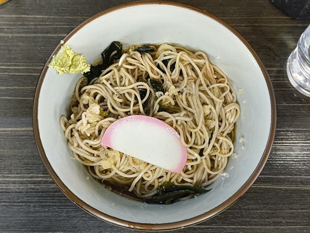 ぐるぐる、ぐるぐる、ぐるぐる