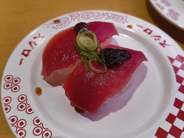 漬けまぐろ岩のりのせ