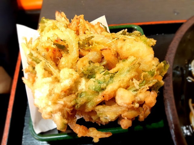 2種類の天然海老のかきあげ