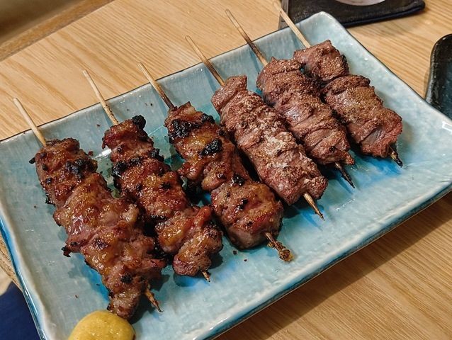 かしら味噌とレバー塩