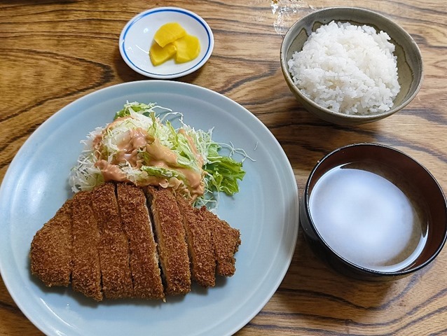 ロースカツ定食