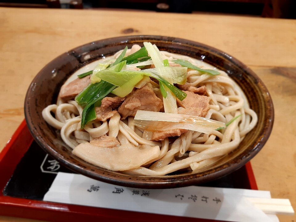 浅草角萬 の ひやにく大盛 でランチ 浅草四丁目 モモログ4